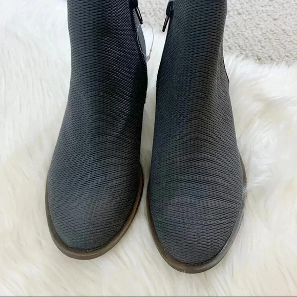 NWOT Kensie Gerona Booties - Picture 5 of 14